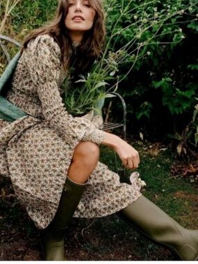 Doen Floral Knit Long-Sleeve Midi Dress in Olive, cream, blue, red, orange